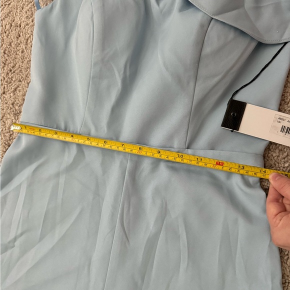 Leena for Mac Duggal Light Blue Jumper Size 6 - Picture 6 of 8